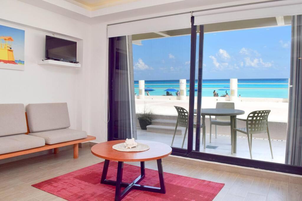 Ocean Front Villa Marlin, Best Location In Hotel Zone #109 Cancún Buitenkant foto