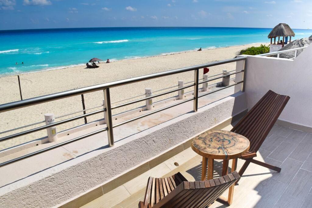 Ocean Front Villa Marlin, Best Location In Hotel Zone #109 Cancún Buitenkant foto