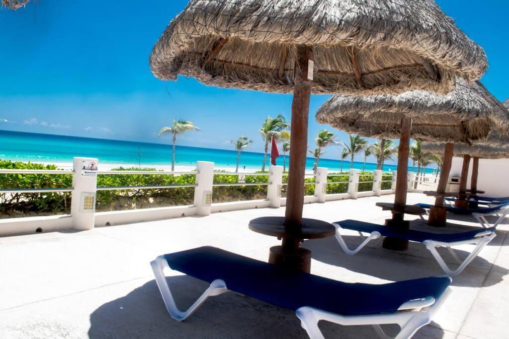 Ocean Front Villa Marlin, Best Location In Hotel Zone #109 Cancún Buitenkant foto