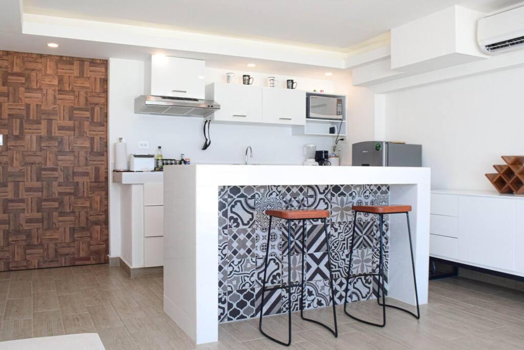Ocean Front Villa Marlin, Best Location In Hotel Zone #109 Cancún Buitenkant foto
